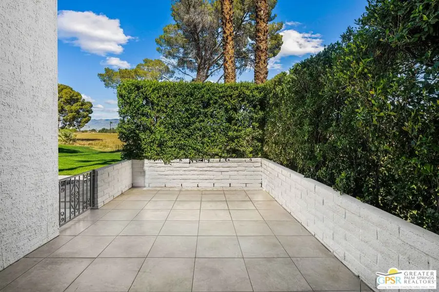 2530 N Whitewater Club Drive #B, Palm Springs, CA 92262 - #3