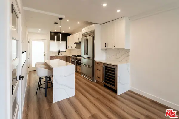 2500 Abbot Kinney Boulevard #11, Venice, CA 90291