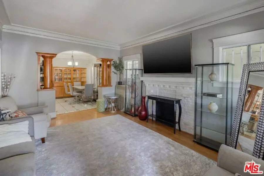 2822 S La Salle Avenue, Los Angeles, CA 90018 - #3