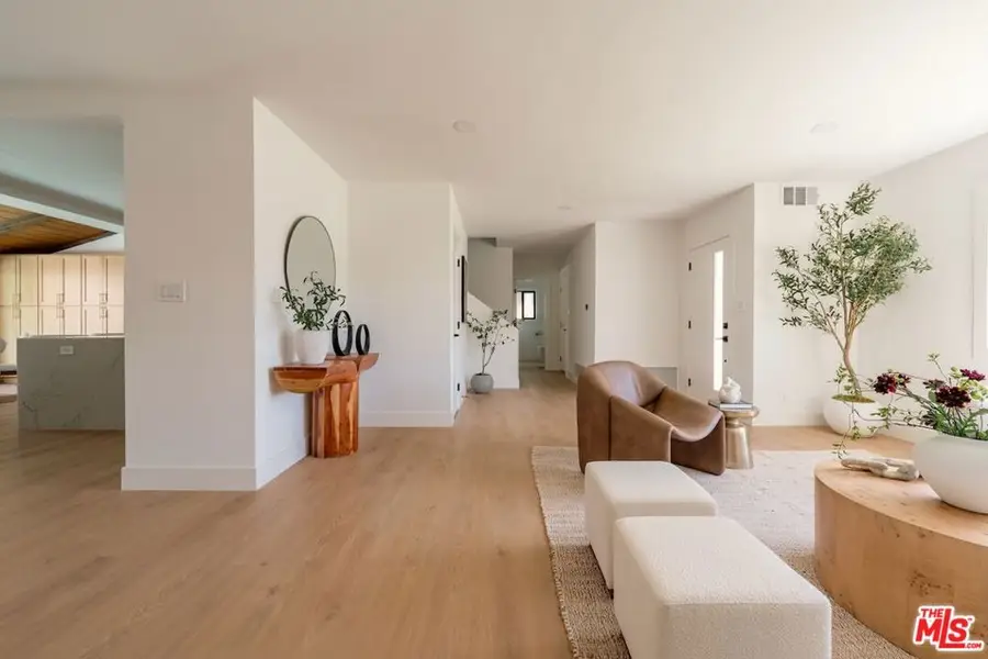 13925 Branton Place, Sherman Oaks, CA 91423 - #3