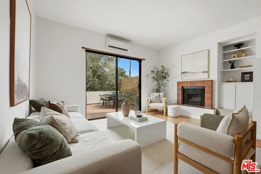 3665 Empire Drive #1, Los Angeles, CA 90034 - #2