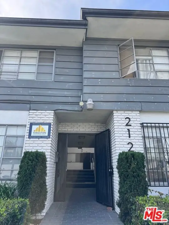 212 W Plymouth Street, Inglewood, CA 90302 - #3