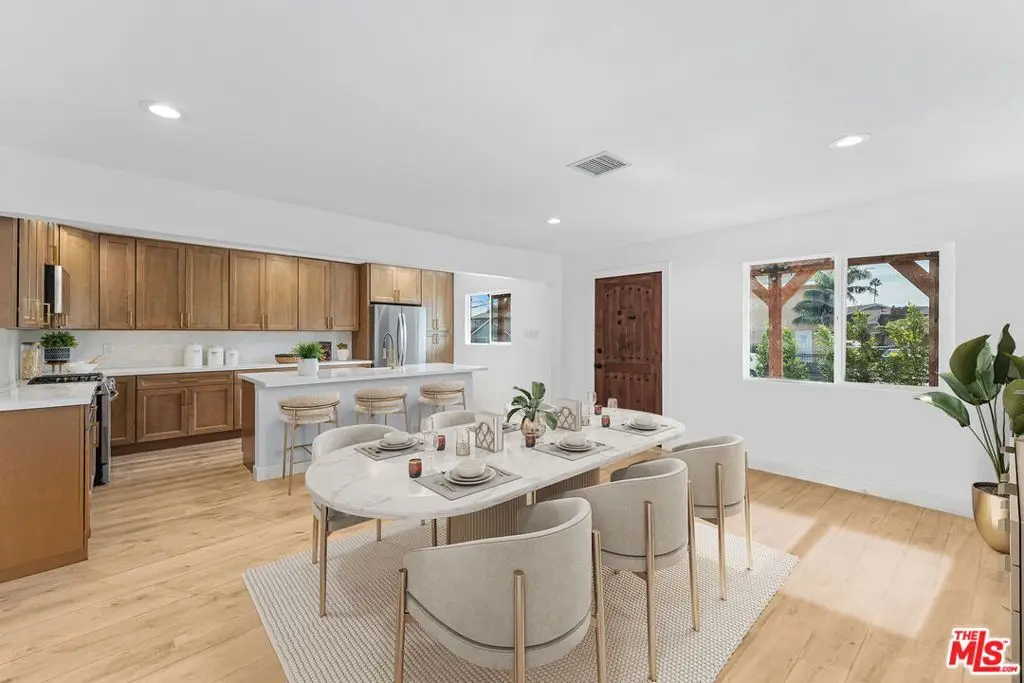 3815 W 60th Street, Los Angeles, CA 90043 - #1