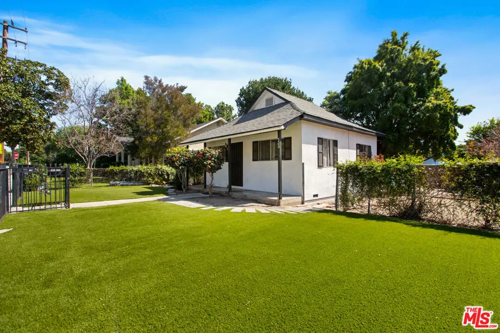 520 E Lime Avenue, Monrovia, CA 91016 - #1