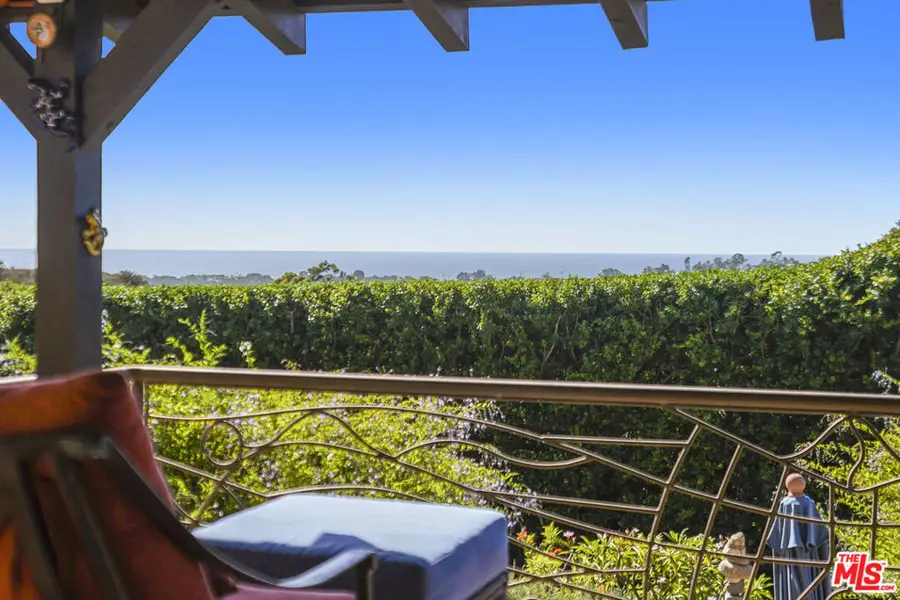 6333 Gayton Place, Malibu, CA 90265 - #2