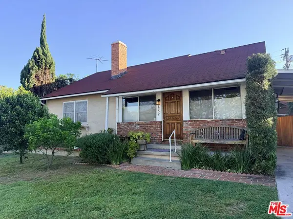 2952 Midvale Avenue, Los Angeles, CA 90064
