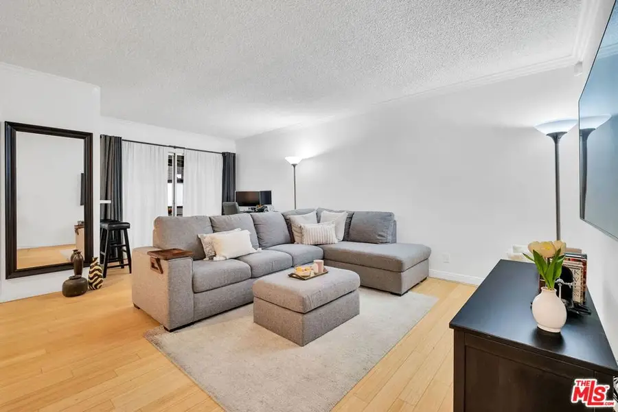 5651 Sumner Way #102, Culver City, CA 90230 - #3