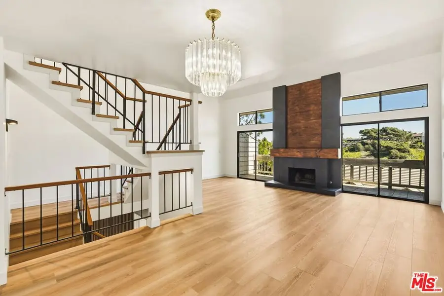 4660 Don Lorenzo Drive #B, Los Angeles, CA 90008 - #2