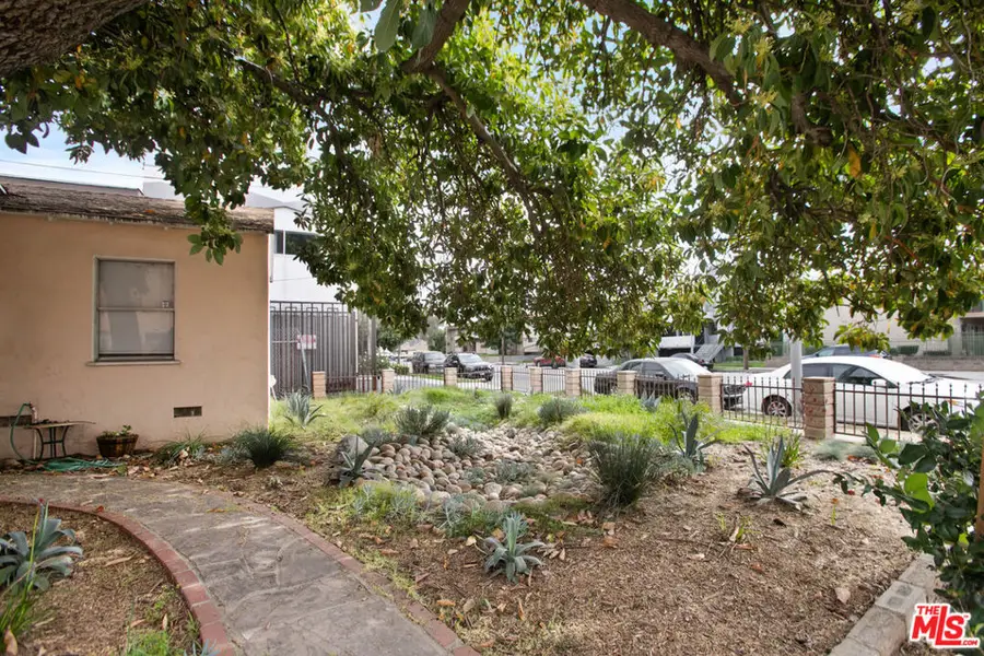 13623 Vanowen Street, Van Nuys, CA 91405 - #2