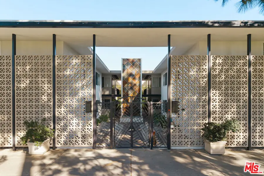 720 S Orange Grove Boulevard #3A, Pasadena, CA 91105 - #2