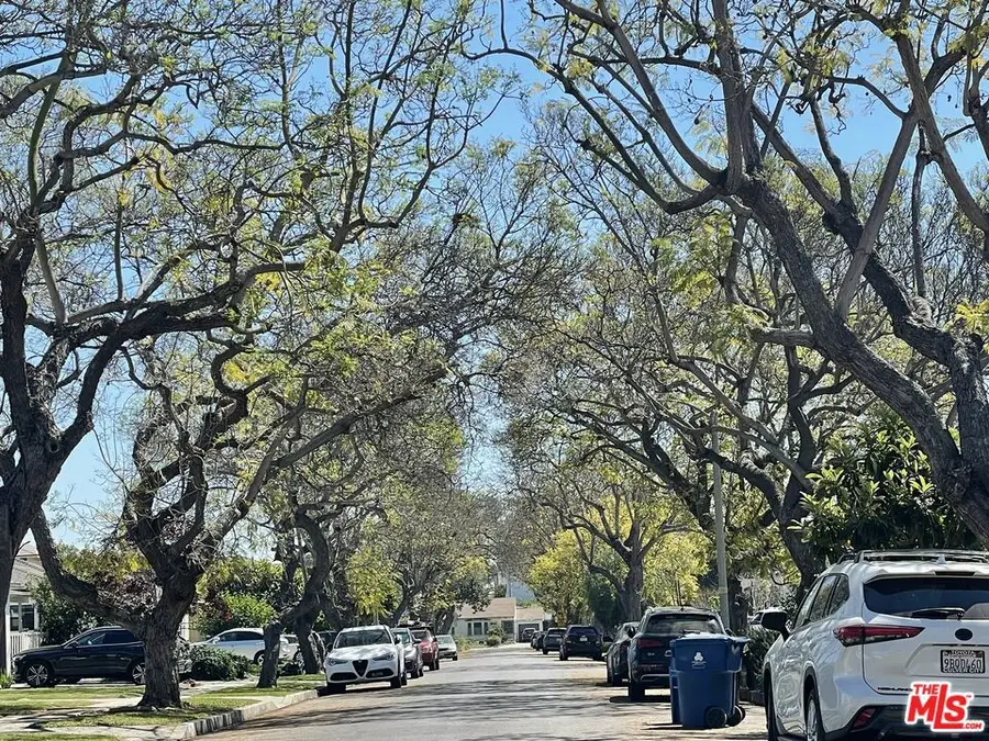 2735 Barry Avenue, Los Angeles, CA 90064 - #3