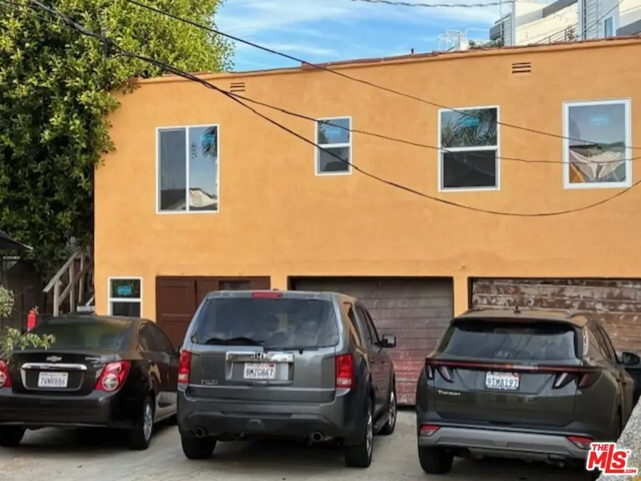 3142 S Halm Avenue, Los Angeles, CA 90034 - #3