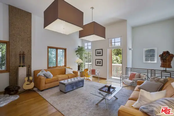 8781 Lookout Mountain Avenue, Los Angeles, CA 90046