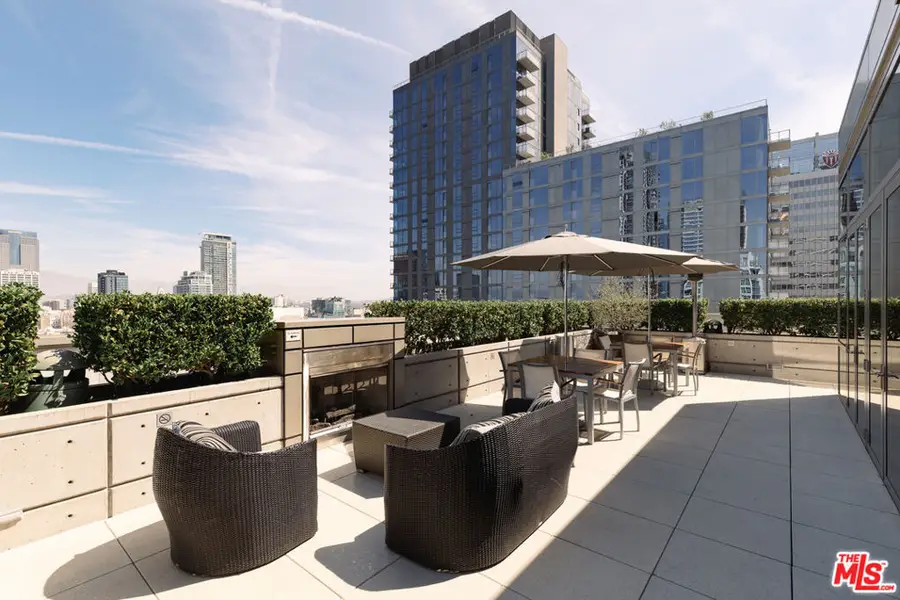 1155 S Grand Avenue #403, Los Angeles, CA 90015 - #2