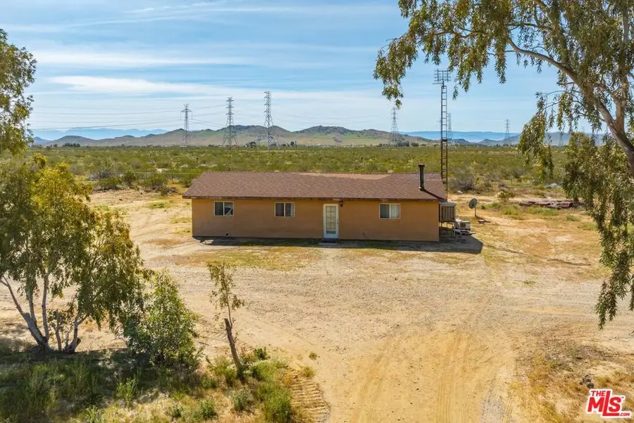 9750 W 70th Street, Rosamond, CA 93560 - #3