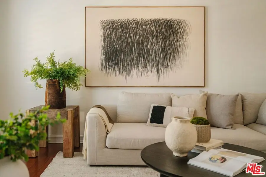 951 Granville Avenue #PH2, Los Angeles, CA 90049 - #2