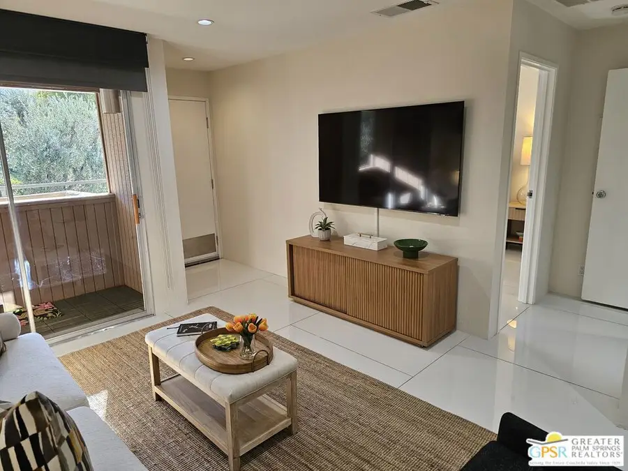 420 N Villa Court #202, Palm Springs, CA 92262 - #3