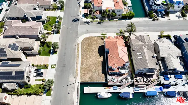 2001 Peninsula Drive, Oxnard, CA 93035