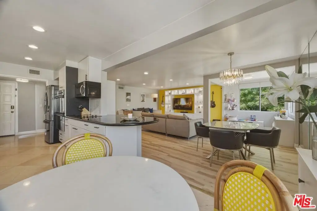 5301 Balboa Boulevard #F8, Encino, CA 91316 - #1