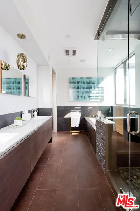 708 Hampton Drive, Venice, CA 90291 - #3