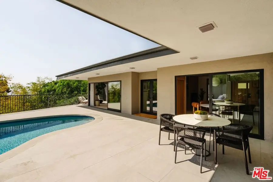 640 Bohlig Road, Glendale, CA 91207 - #3