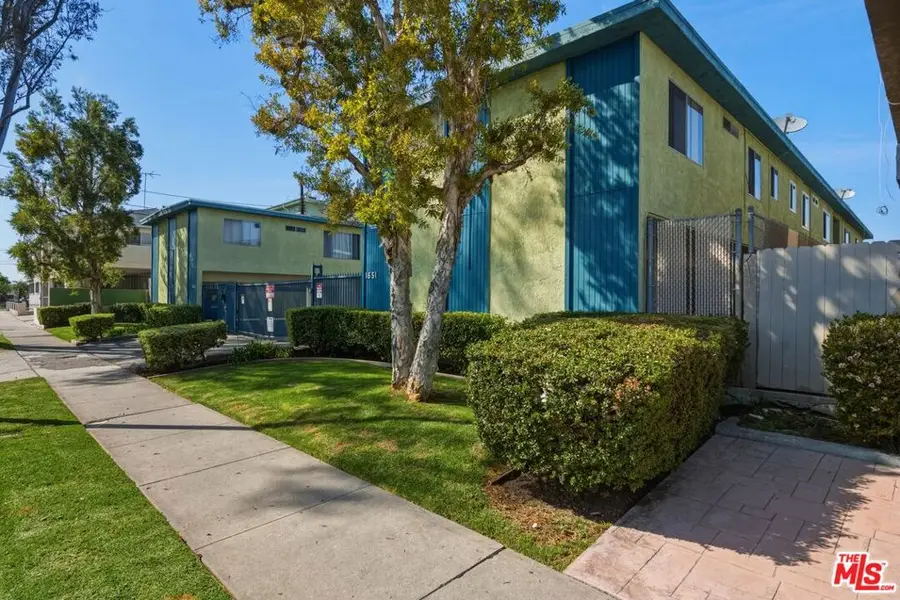 1651 W 206th Street, Torrance, CA 90501 - #3