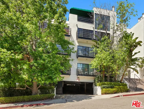 1201 Larrabee Street #206, West Hollywood, CA 90069