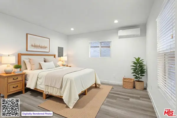 1558 N Kenmore Avenue, Los Angeles, CA 90027