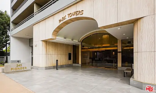 345 Pioneer Drive #902, Glendale, CA 91203