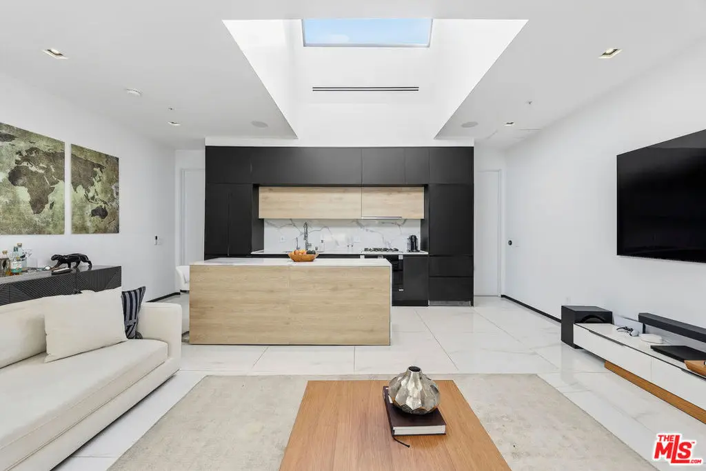 1253 N Sweetzer Avenue #7, West Hollywood, CA 90069 - #1