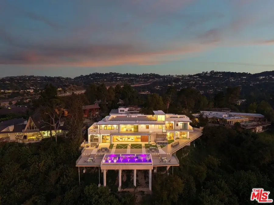 4125 Royal Crest Place, Encino, CA 91436 - #2