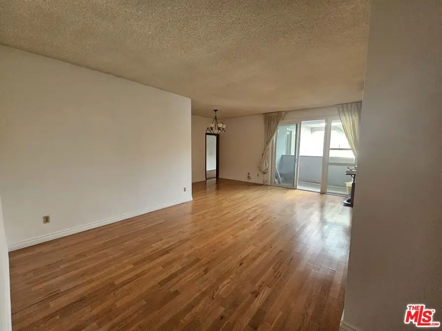 6150 Buckingham #311, Culver City, CA 90230 - #2