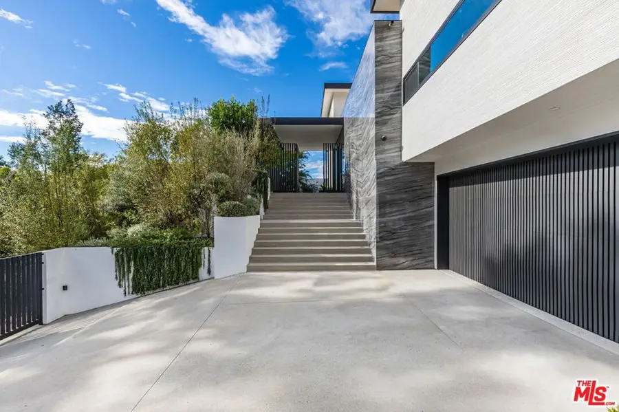 9455 Eden Drive, Beverly Hills, CA 90210 - #3