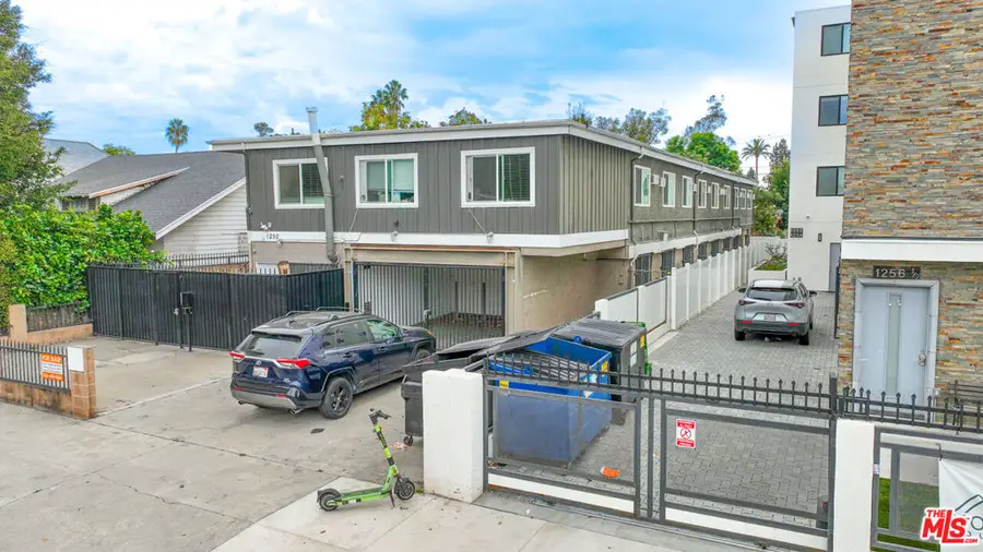 1250 W 37th Street, Los Angeles, CA 90007 - #3