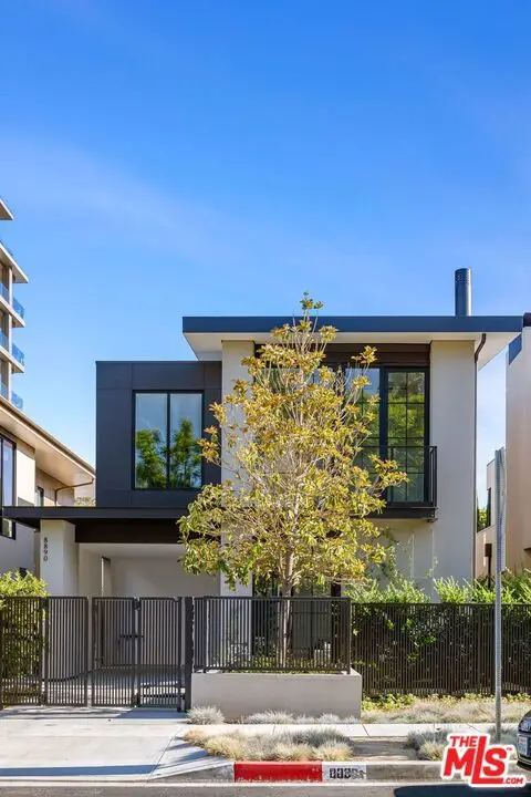 8890 Rosewood Avenue, West Hollywood, CA 90048 - #3