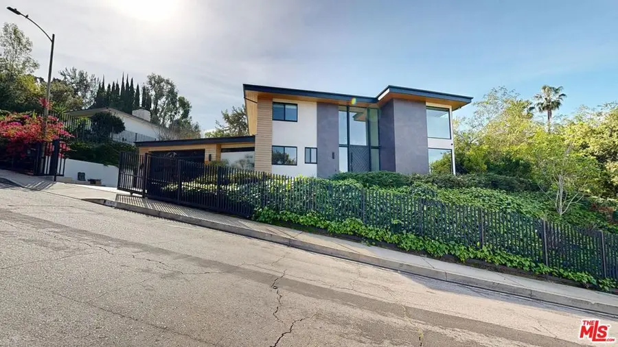 11428 Dona Lola Drive, Studio City, CA 91604 - #3