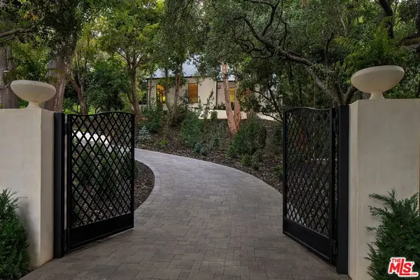 943 Moraga Drive, Los Angeles, CA 90049