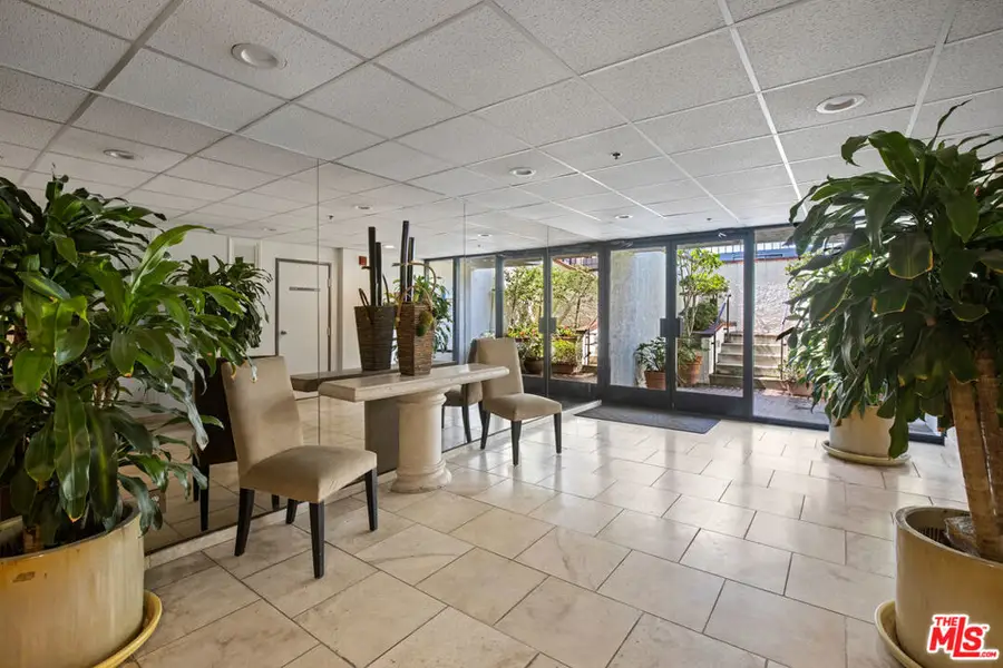 432 S Hamel Road #302, Los Angeles, CA 90048 - #3