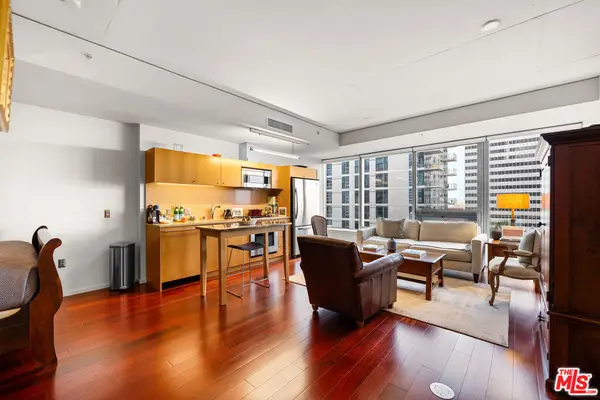 1155 S Grand Avenue #1111, Los Angeles, CA 90015