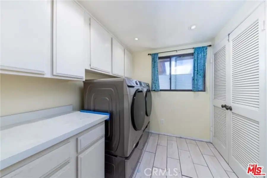 Address Withheld By Seller, El Segundo, CA 90245 - #3