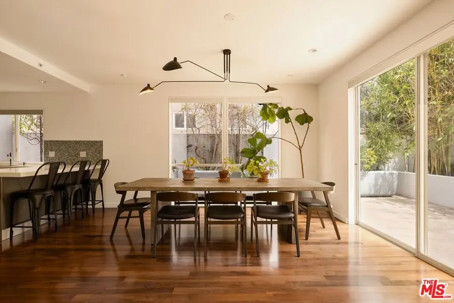 928 N Croft Avenue #102, Los Angeles, CA 90069 - #2