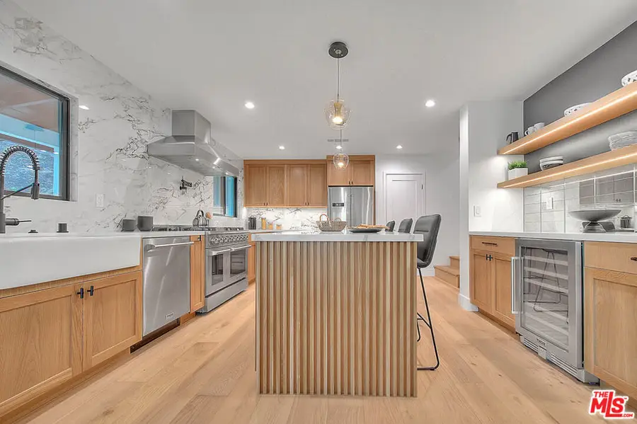 5272 Veronica Street, Los Angeles, CA 90008 - #3