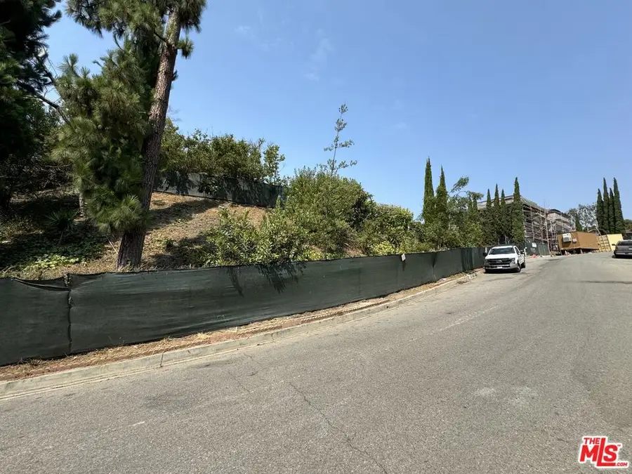 1309 Laurel Way, Beverly Hills, CA 90210 - #2