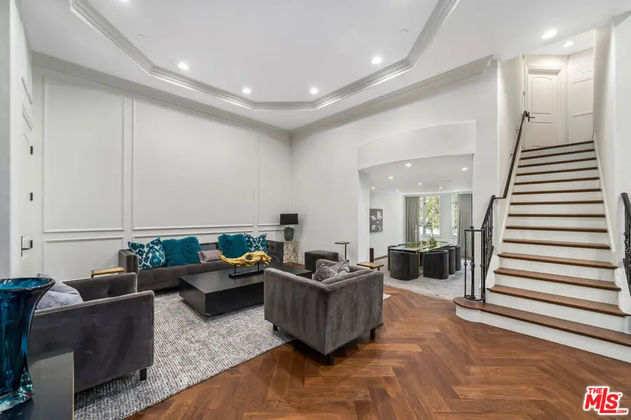 433 N Doheny Drive #103, Beverly Hills, CA 90210 - #3