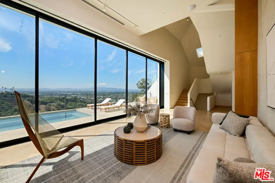 3699 Alta Mesa Drive, Studio City, CA 91604 - #2