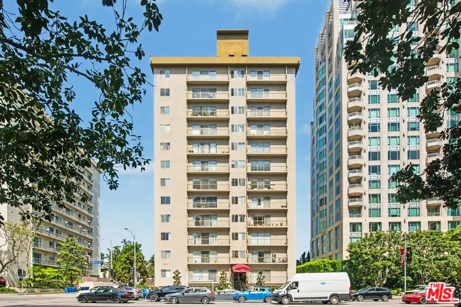 10747 Wilshire Boulevard #PH6, Los Angeles, CA 90024 - #2