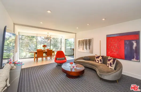 289 S Barrington Avenue #A211, Los Angeles, CA 90049