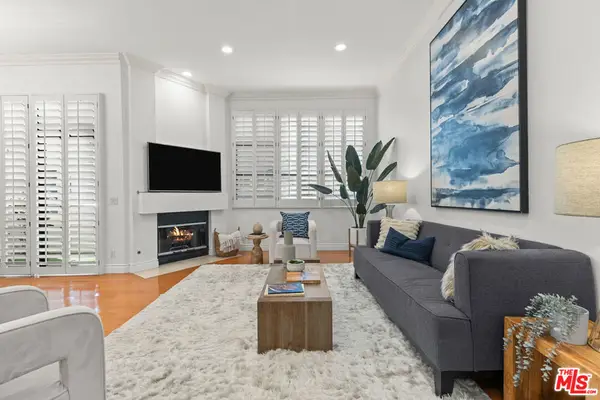 11636 Montana Avenue #107, Los Angeles, CA 90049