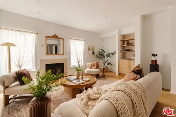 423 Arnaz Drive #203, Los Angeles, CA 90048