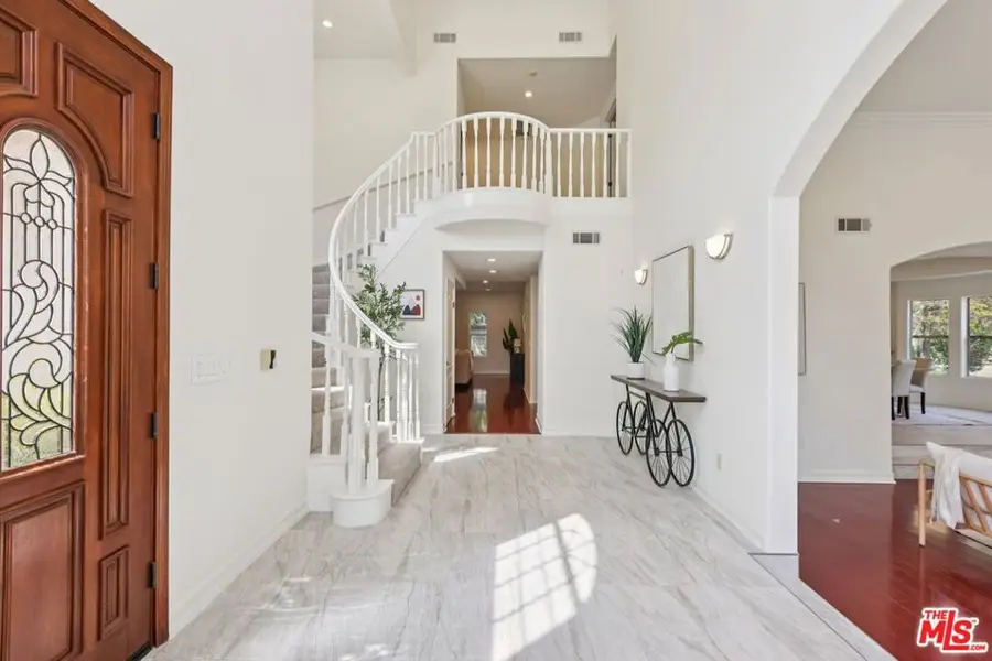 17315 Lassen Street, Northridge, CA 91325 - #2